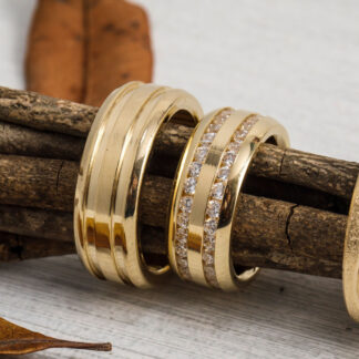 Alianças de Aço Troya Dupla Gold Ipg Dourado com Zircônias 8mm