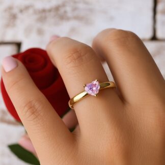 GA150 – Anel Solitário em Ouro 18k com Zircônia Coração + Estojo Luxo