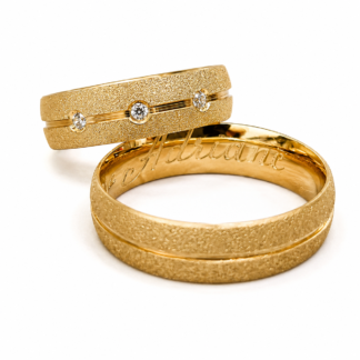 Par de Alianças em Ouro 18k Mod. Madrepérola Three 09AB-FO + Estojo Luxo