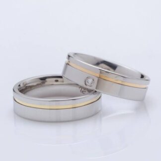 Alianças de Aço Plus com Filete em Ouro 10k e Zircônia + Estojo Luxo